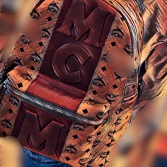 Meet your Posher, Roderick - Picture 1 of 1